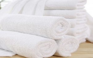 Cách quấn khăn tắm khách sạn