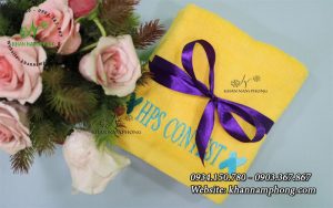 Khăn quà tặng màu sắc phong cách, độc đáo
